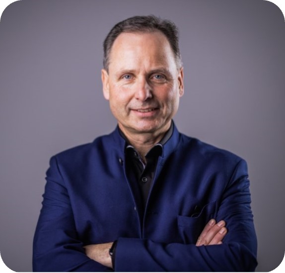 Dr. Alexander Hildenbrand